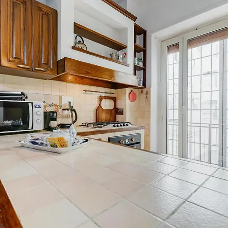 Bdc - Egeria 3-bdr Huge Apartment