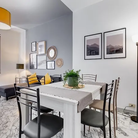 Bdc - Egeria 3-bdr Huge Apartment *