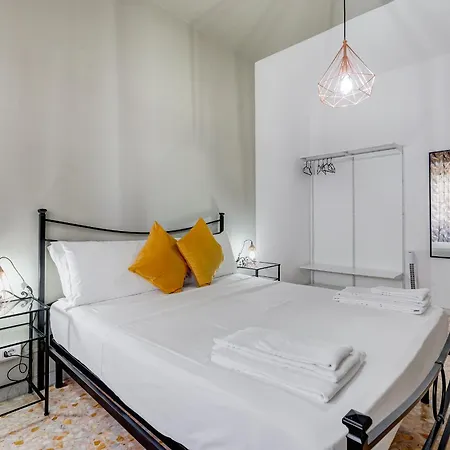 Bdc - Egeria 3-bdr Huge Apartment Rome